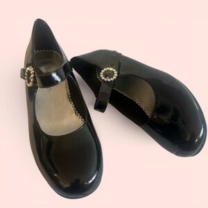 Girls Size 2 Black Patent Leather Shoes